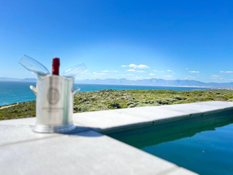 Ocean Retreat, Romansbaai Gansbaai Ngoại thất bức ảnh