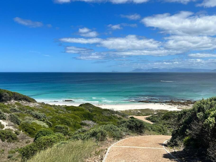 Ocean Retreat, Romansbaai Gansbaai Ngoại thất bức ảnh